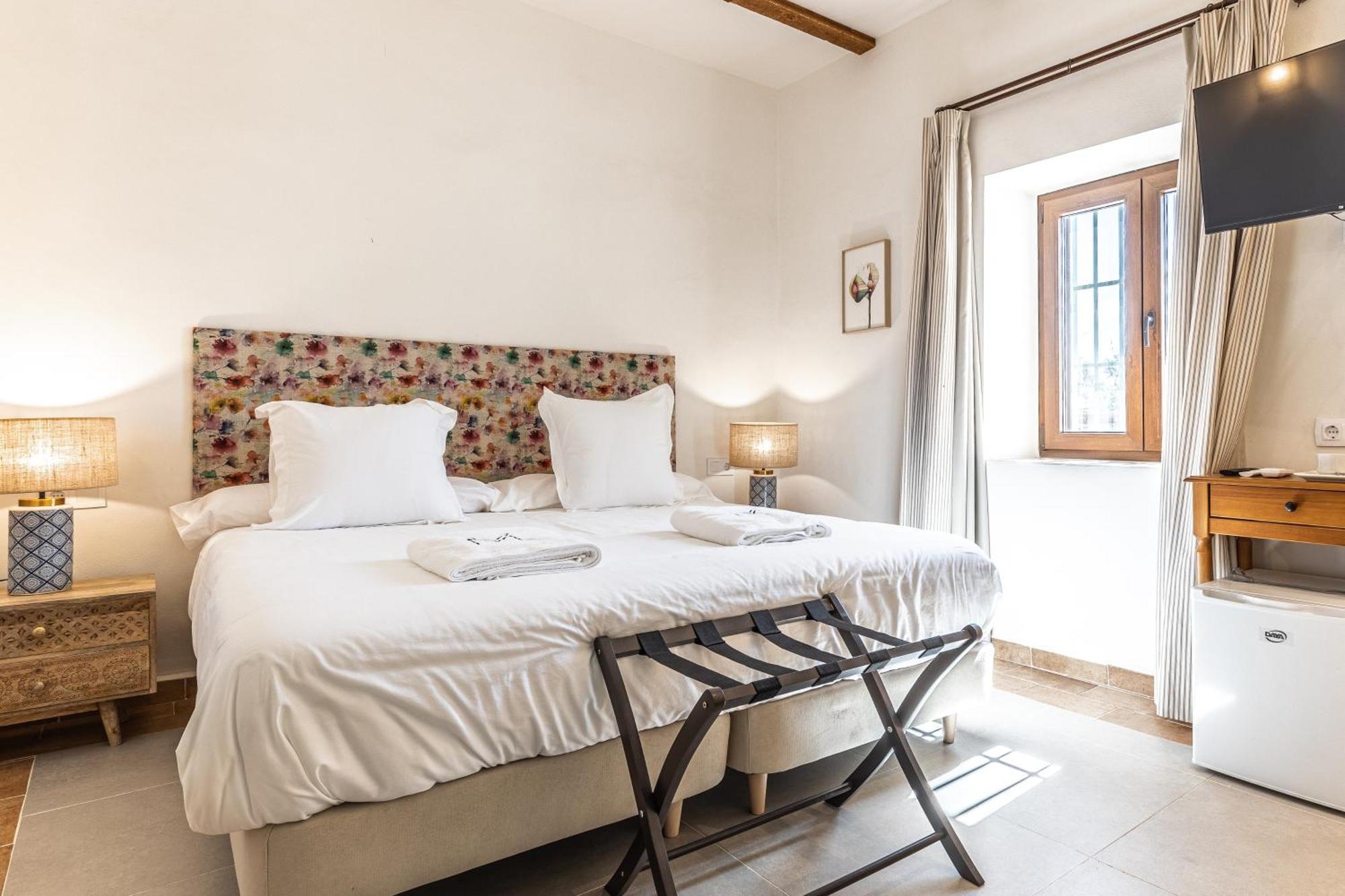 Hotel Hospedium Rural Virgen Maria 2*
